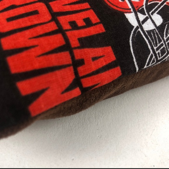 Cornhole Bags Canvas Microsuede Slide / Stick Set of 8 Cleveland Browns Indians - Picture 8 of 8